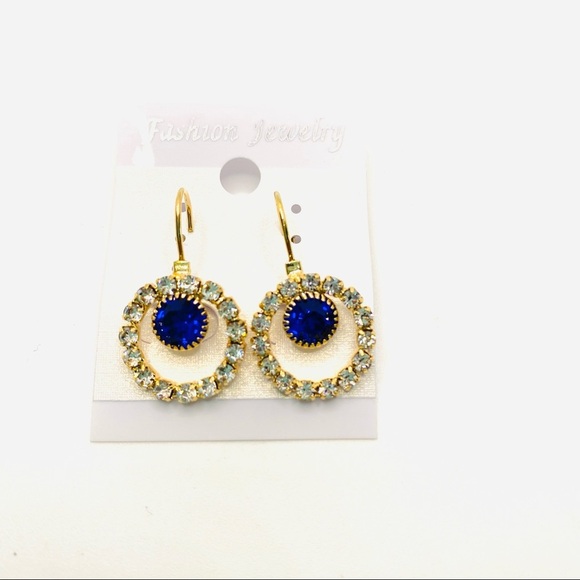 Jewelry - Earrings Crystal Blue Round. Pierced